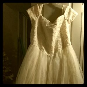 Plus Sized Wedding Gown